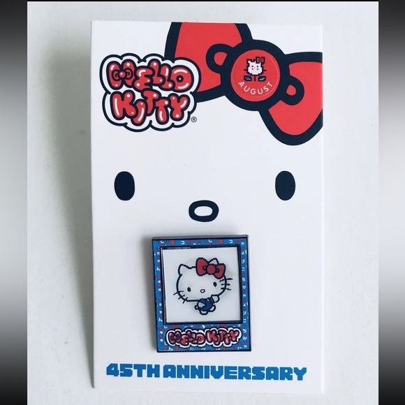 New Sanrio Friend Of The Month Pin Hello Kitty Walking  AUGUST 2019 Anniversary - Picture 1 of 5